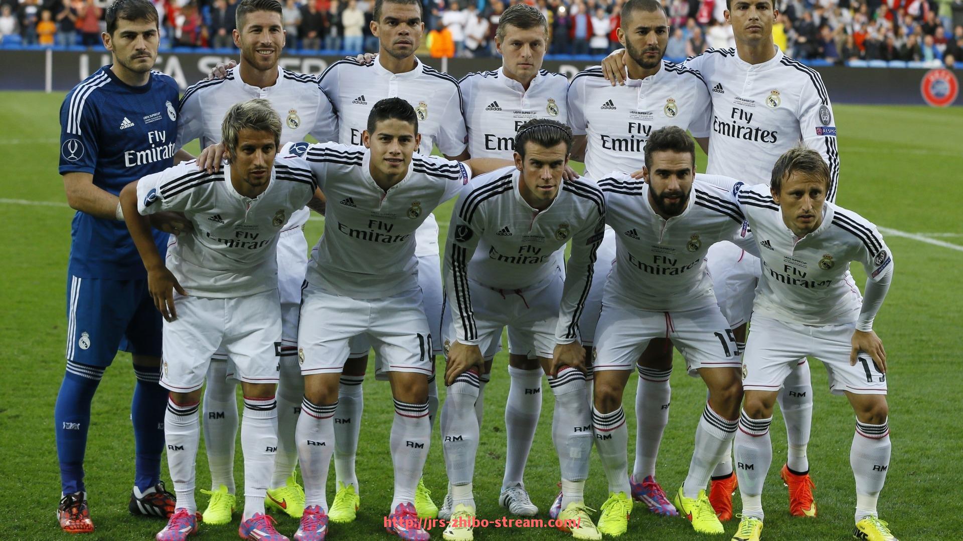 jrs直播-世俱杯球衣透气孔大小设置规则与运动表现关系研究